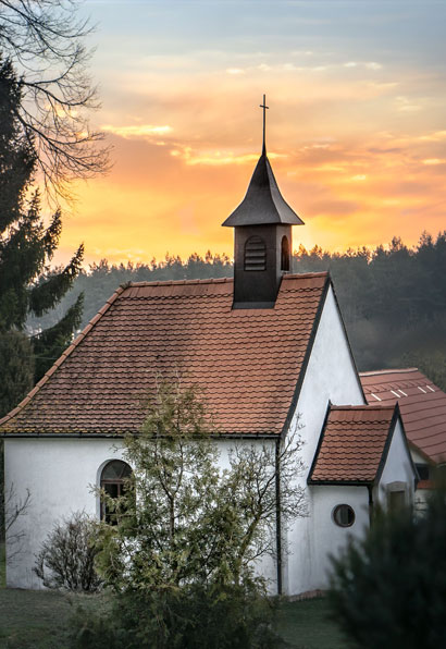 Lesy, rybníčky a kopce kam oko dohlédne