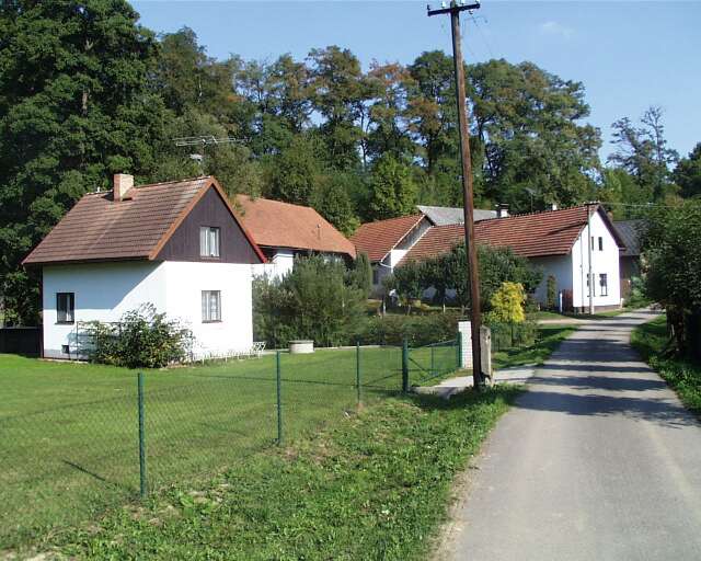 V údolí Sázavy, uprostřed lesů