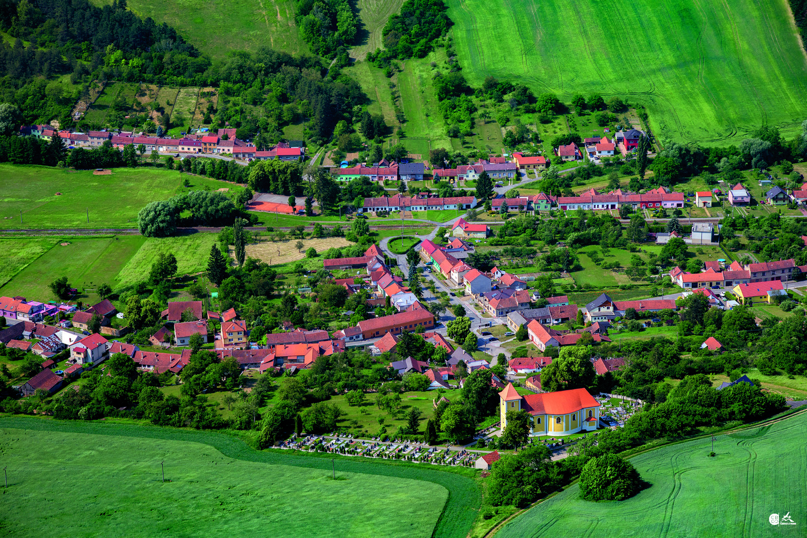 Obec Nemotice: Nízká hustota zalidnění, vysoká dávka kultury